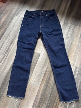 Old Navy Women’s High Rise Straight Jeans
